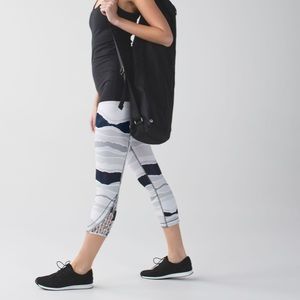Lululemon True Self High Rise Crop Leggings